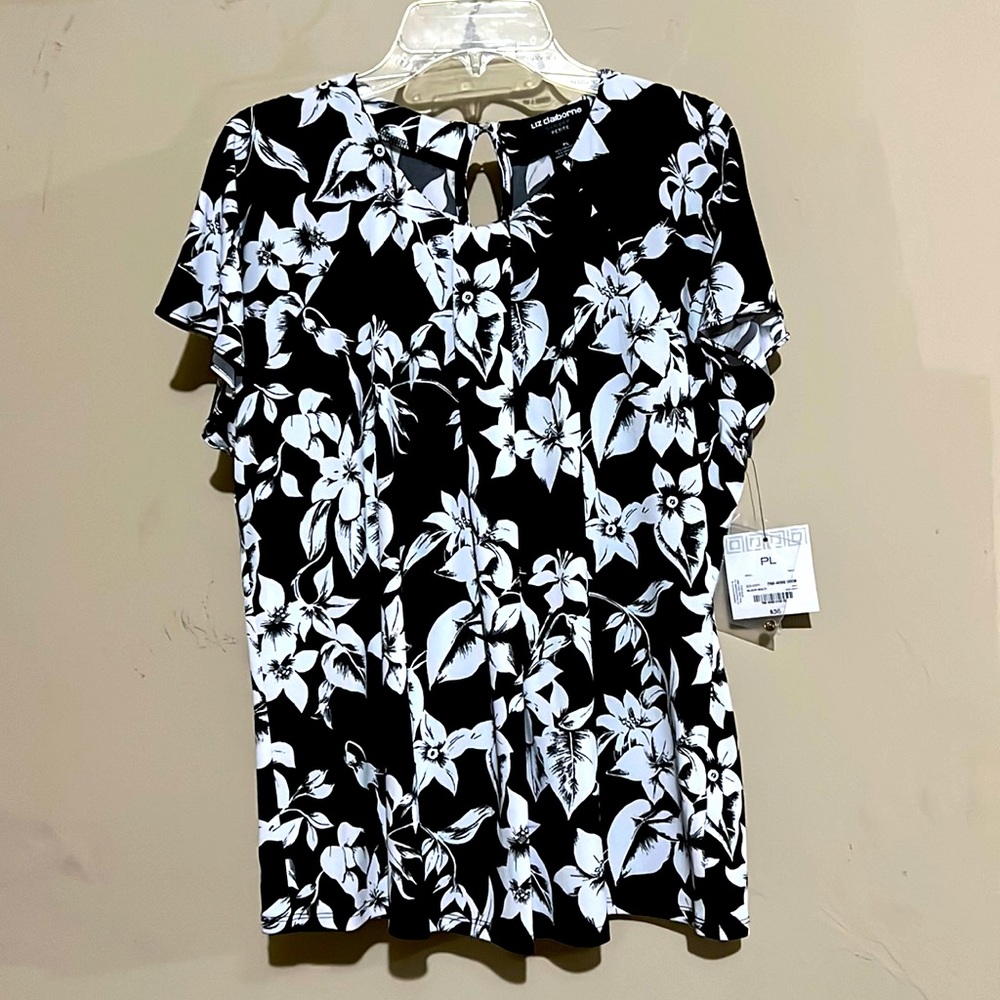 Liz Claiborne Top - NWT